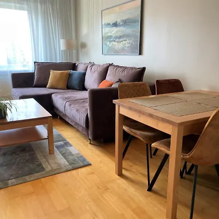 Kuressaare Holiday Apartments Апартаменты *