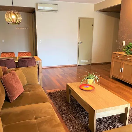 Kuressaare Holiday Apartments Курессааре