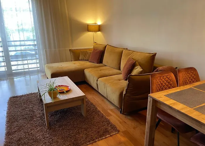 Kuressaare Holiday Apartments * Курессааре