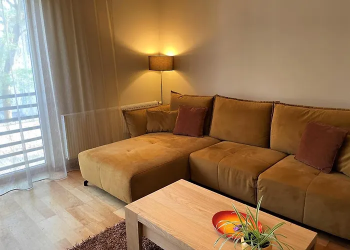 Kuressaare Holiday Apartments Апартаменты Курессааре